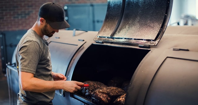 Ini 5 tips masak steak di rumah tetap enak seperti di restoran